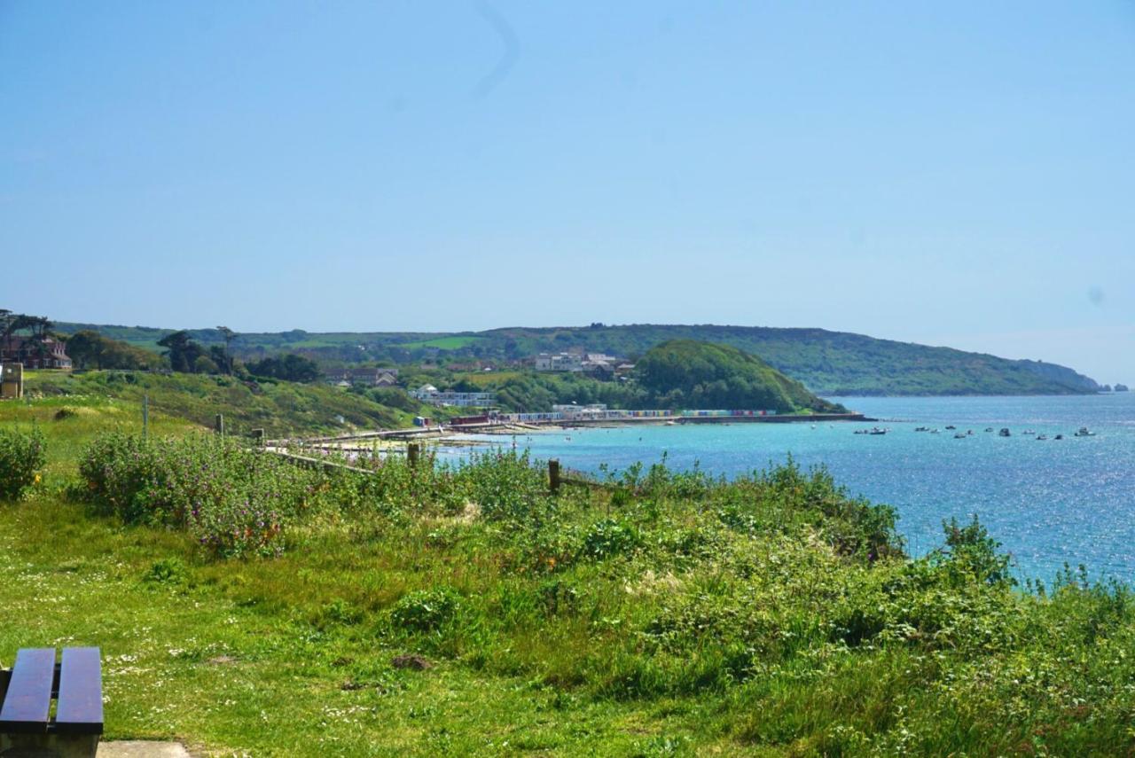 Chine Cottage Self-Catering Coastal Bungalow In Rural West Wight Freshwater Ngoại thất bức ảnh